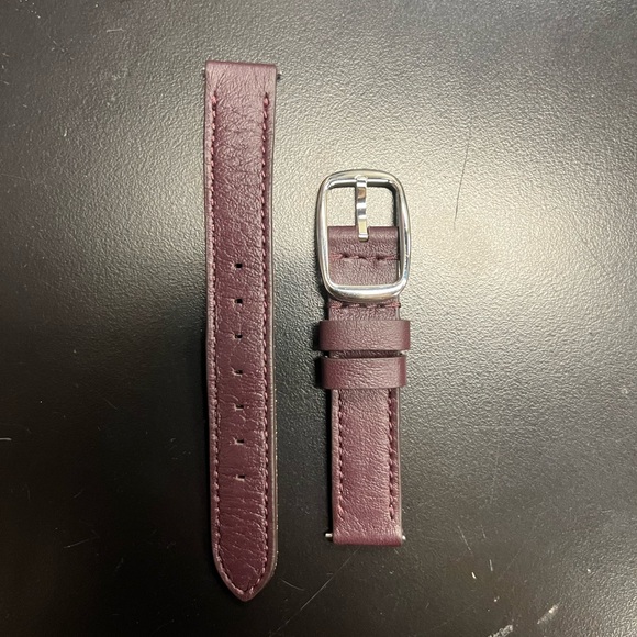 14 mm Shinola watch band. - Picture 1 of 3
